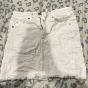 white jean skirt size 00